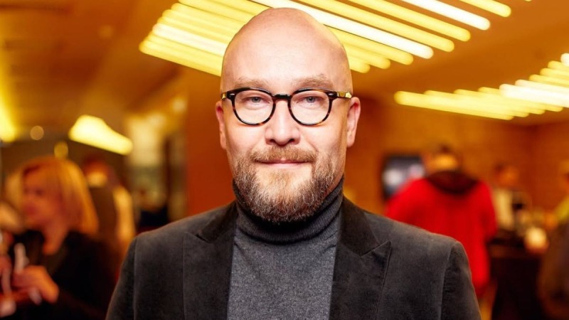 Экс-ведущий "Битвы экстрасенсов" снялся в американском сериале рядом с оскароносными звездами