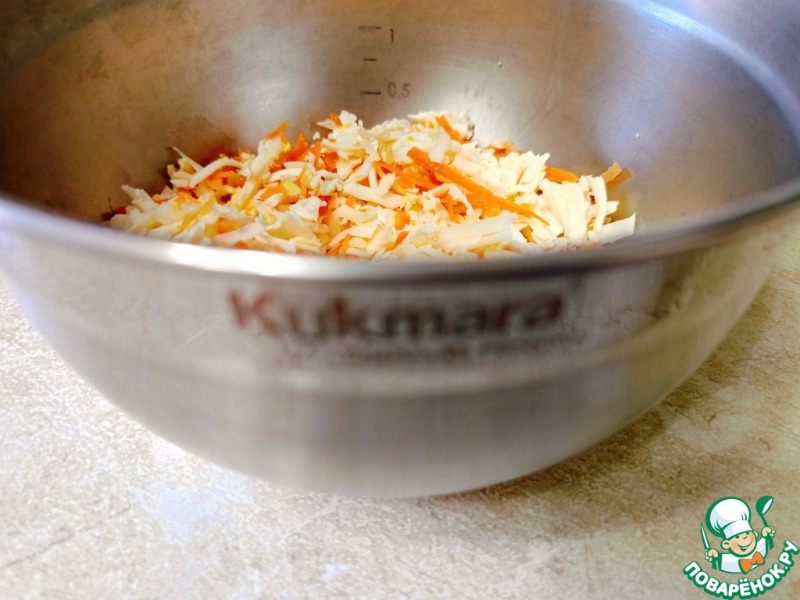 Еврейский салат с морковью и куркумой