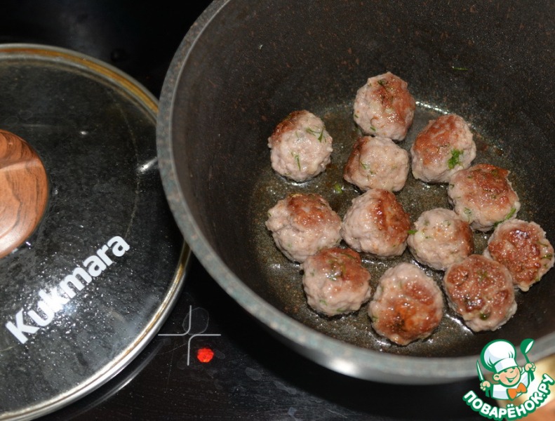 Минестроне с перловкой и фрикадельками