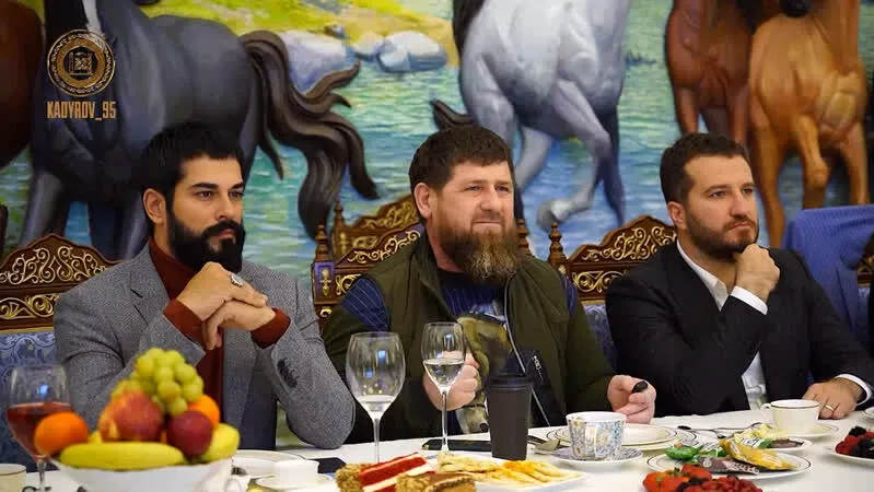 Он не надоест: турецкий сериал, который можно смотреть годами