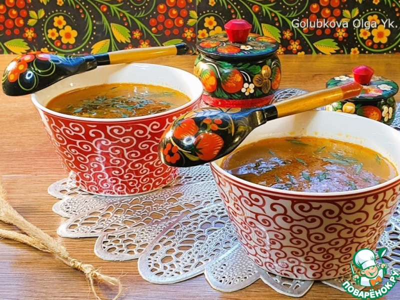 Суп с маринованными огурцами и перловкой