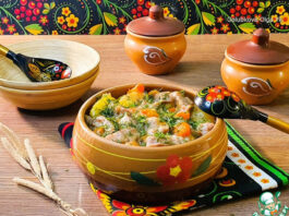 Тушеная картошка с мясом в кастрюле