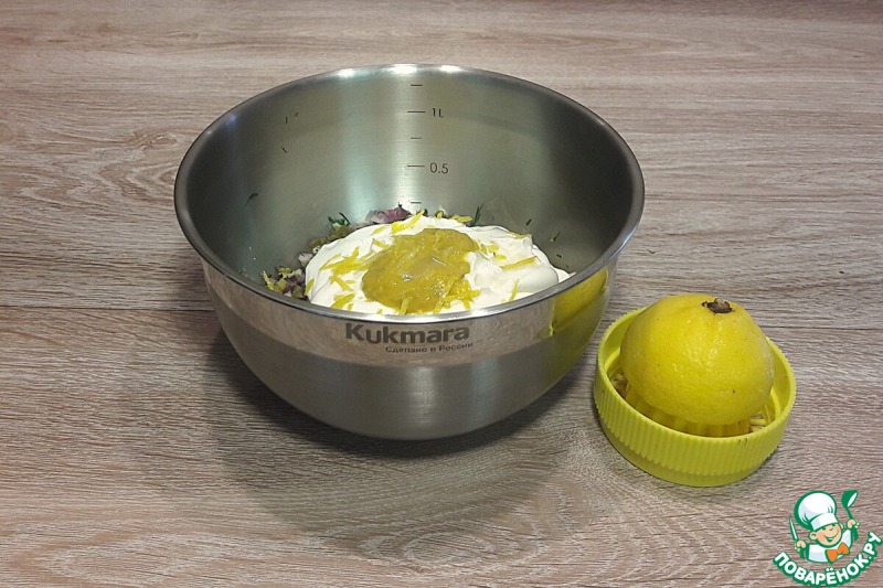 Азиатская жареная корюшка с соусом тартар