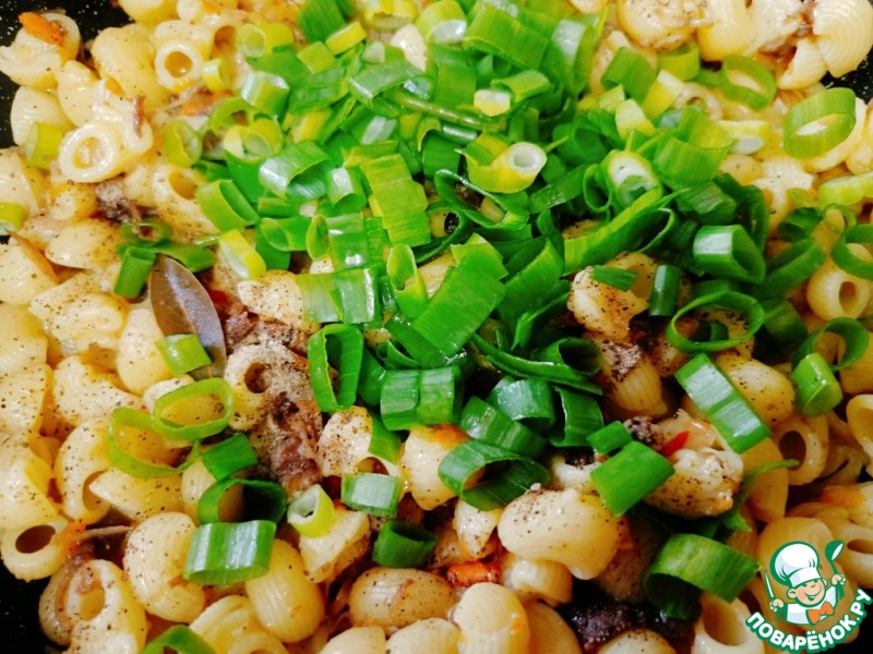 Макароны по-флотски с тушенкой