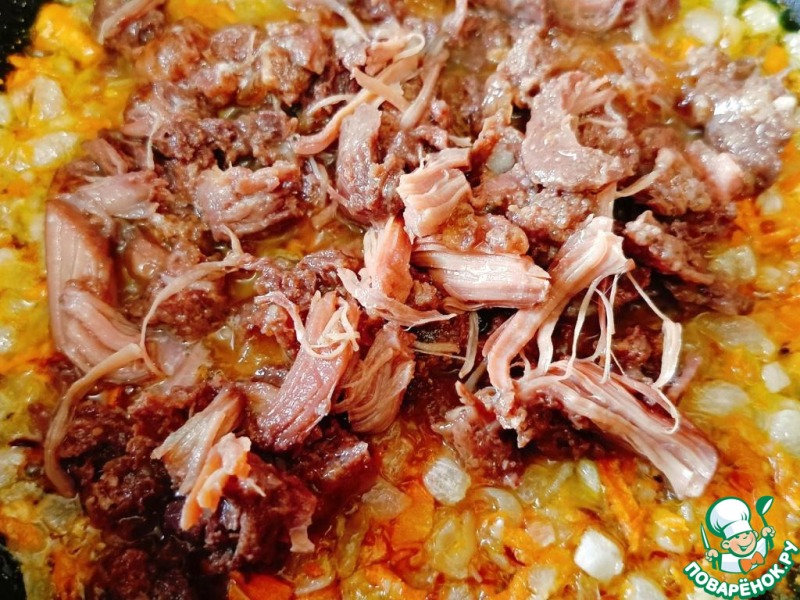 Макароны по-флотски с тушенкой