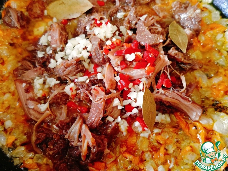Макароны по-флотски с тушенкой