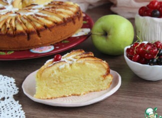 Манник на кефире с яблоками