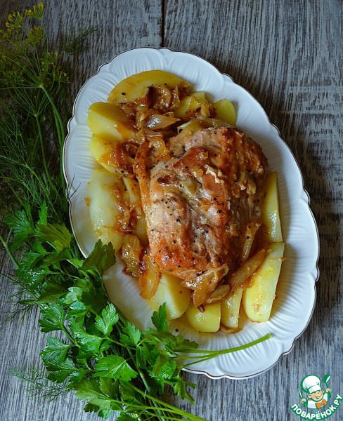 Окорок в луковом соусе