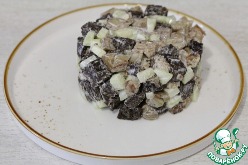 Салат из баклажанов и бородинского хлеба