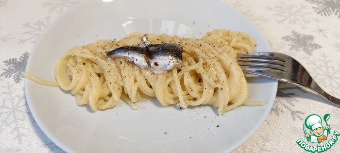 Спагетти с соусом из анчоусов