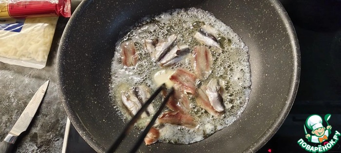 Спагетти с соусом из анчоусов
