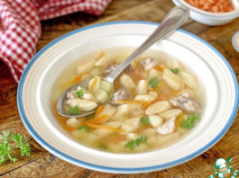 Суп с сырными галушками