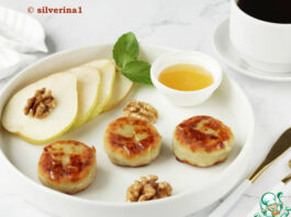 Сырники с голубым сыром