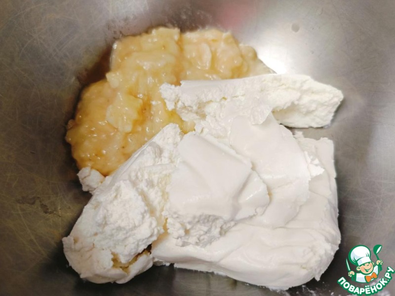 Творожные вафли с бананом и вишней