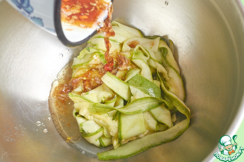 Закуска из кабачков