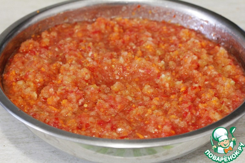 Кабачковая икра с кавказским акцентом