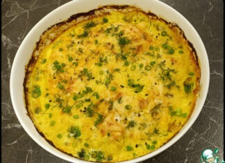 Куриные грудки в сметане с куркумой