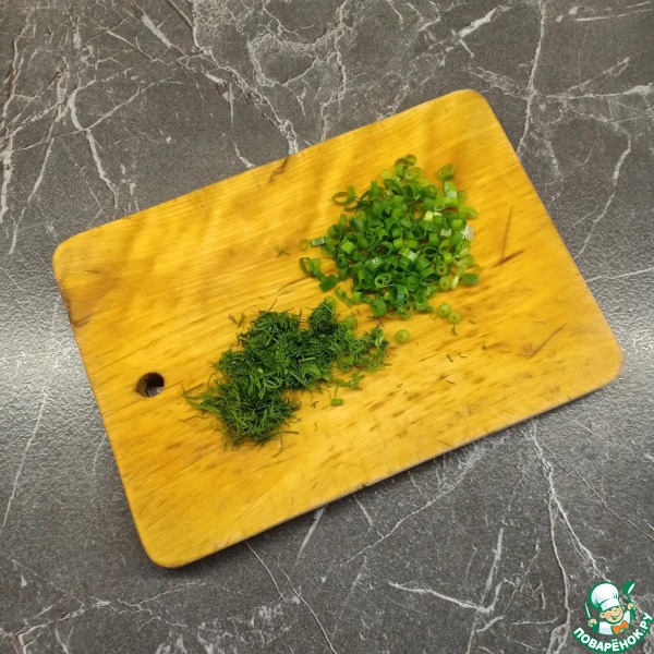 Куриные грудки в сметане с куркумой