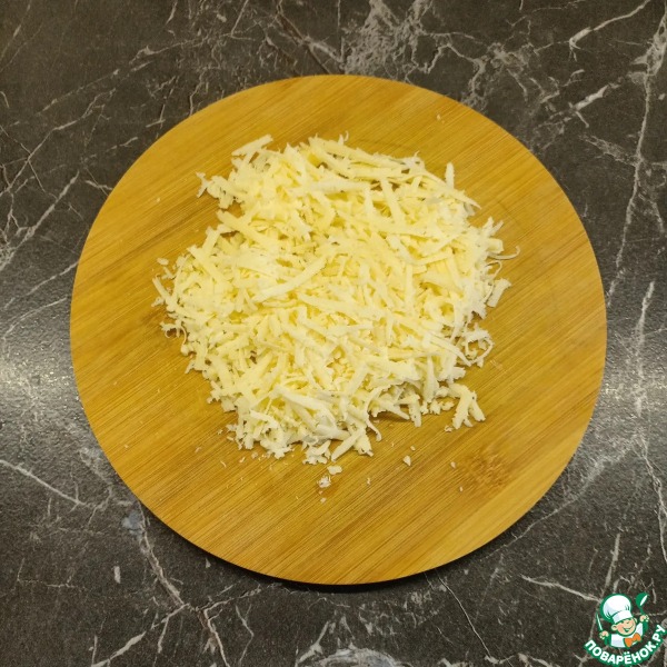 Куриные грудки в сметане с куркумой
