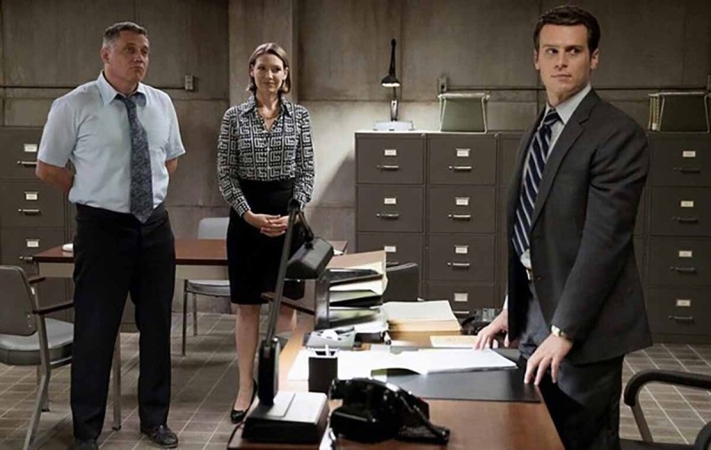 Маньяки, лжецы и очень странные детективы: 5 сериалов, которые стоит посмотреть хотя бы раз