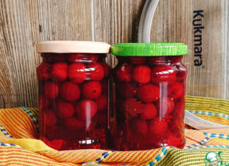 Маринованный крыжовник
