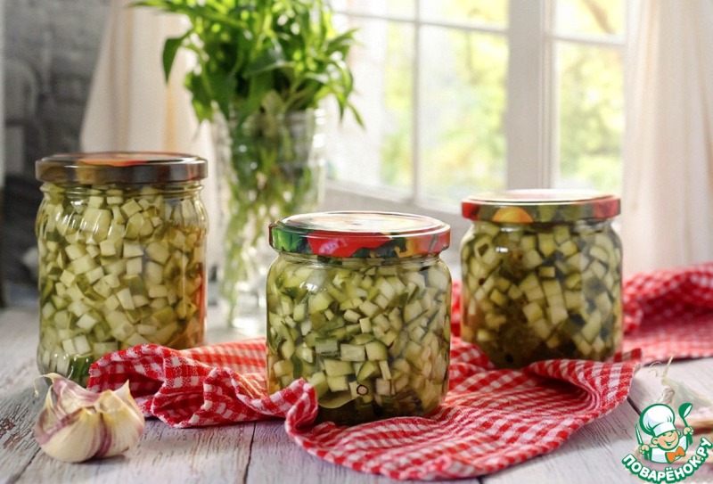 Огурцы, маринованные кубиками