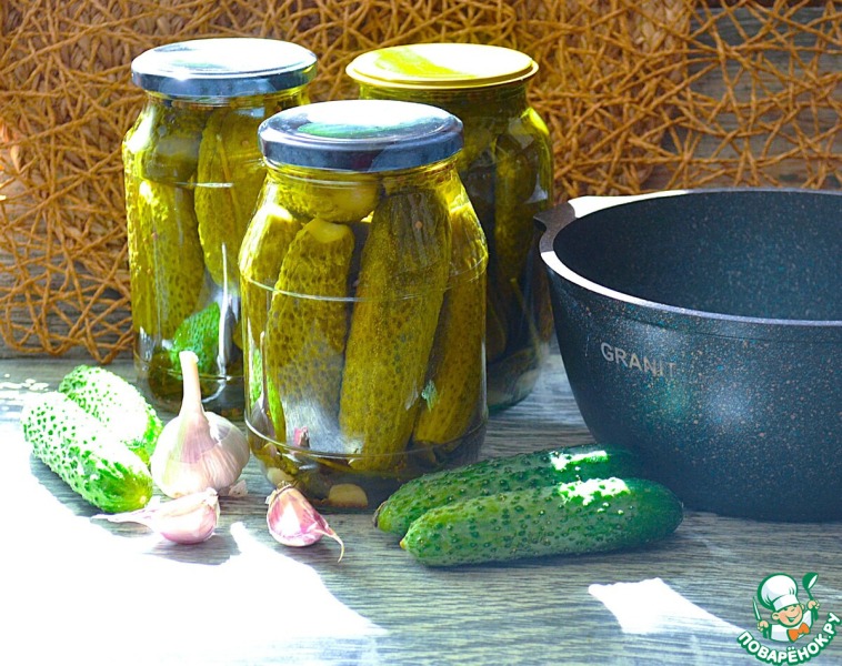 Огурцы с хреном и кориандром