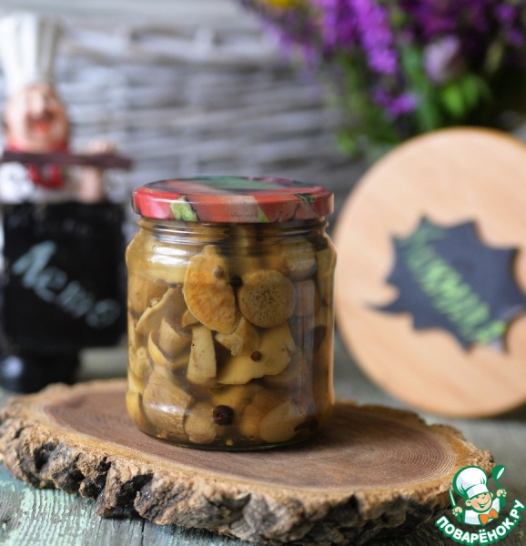 Пряные маринованные грибы с лимонной кислотой