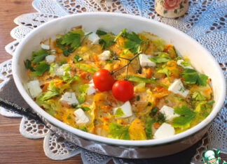 Рыбная запеканка с кабачком под соусом