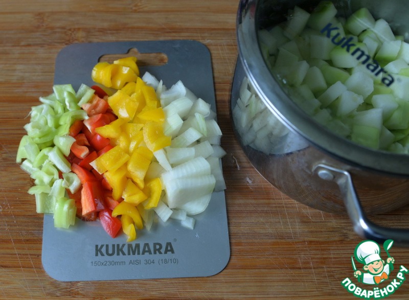 Салат "Глобус" с кабачками на зиму