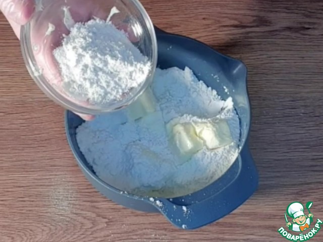 Слоистое печенье с малиновым джемом