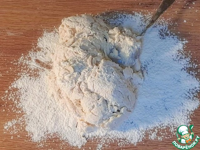 Открытые булочки с кремом и нектаринами