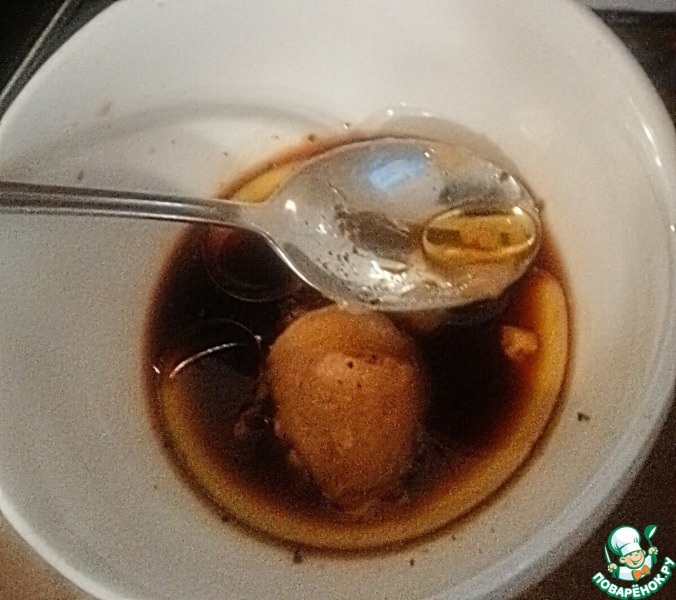 Палестинский салат с персиками и орехами