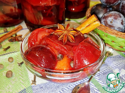 Слива в пряном сиропе