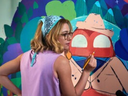 Веселые и легкие: 5 комедий Netflix, которые можно посмотреть на одном дыхании