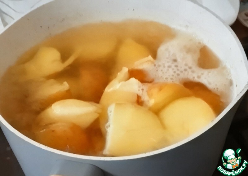 Запеченный картофель с вином и пряностями