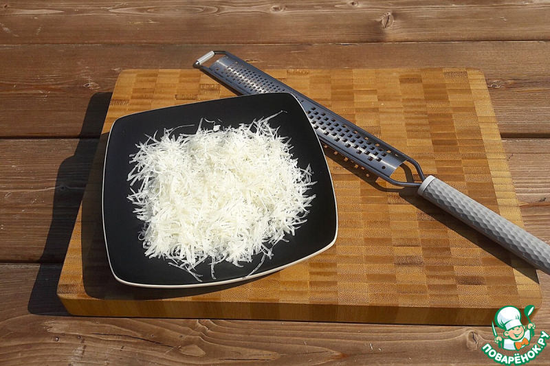 Цветочная корзина с пармезаном для фуршета