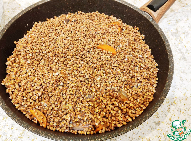 Гречка по-купечески с индейкой и грибами
