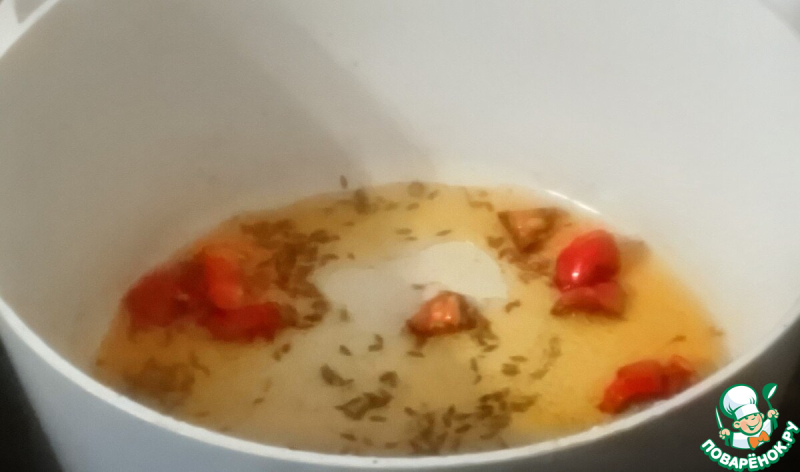 Капуста с томатами и орехами кешью