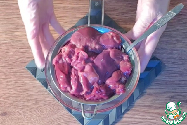 Котлеты из куриной печени с припеком