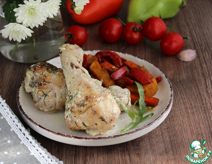 Рецепт: Куриные ножки в сметанном соусе
