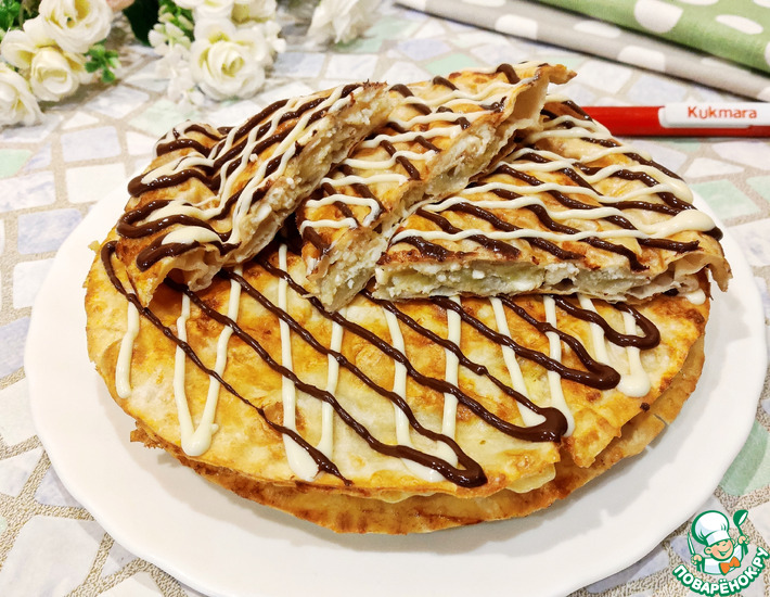 Рецепт: Лавашная лепешка с творогом и бананом