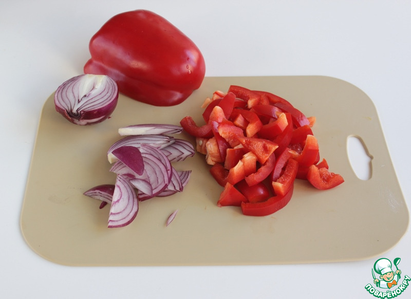 Маринованные шампиньоны с овощами