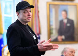 Маск заявил, что ограничения Starlink устанавливает Пентагон, а не SpaceX
