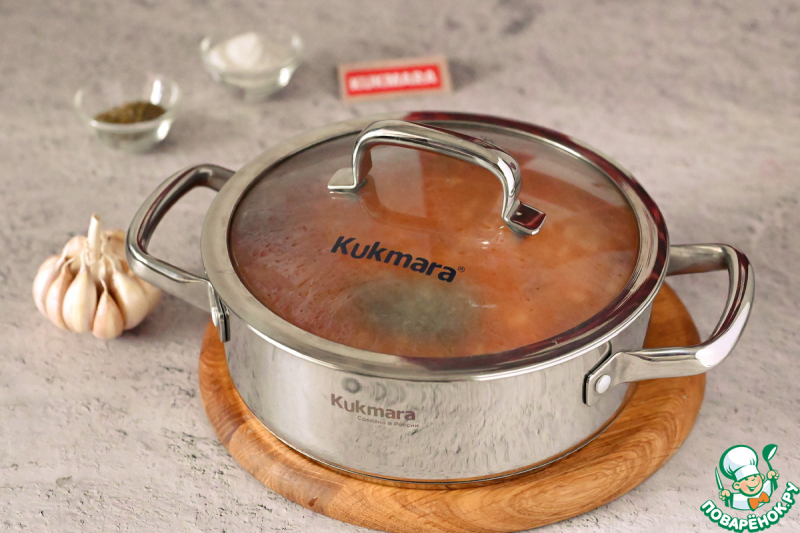 Минестроне из чечевицы с копчёной щековиной
