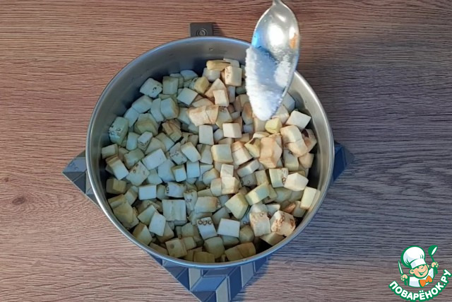 Рагу с мясом, овощами в густом соусе
