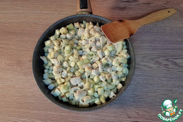 Рагу с мясом, овощами в густом соусе