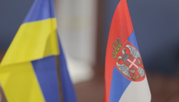 Reuters исправило материал о позиции нового правительства Сербии относительно экспорта оружия в Украину