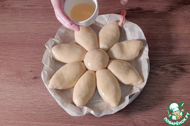 Сдобный разборный пирог с яблоками