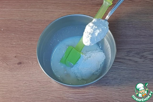 Сдобный разборный пирог с яблоками
